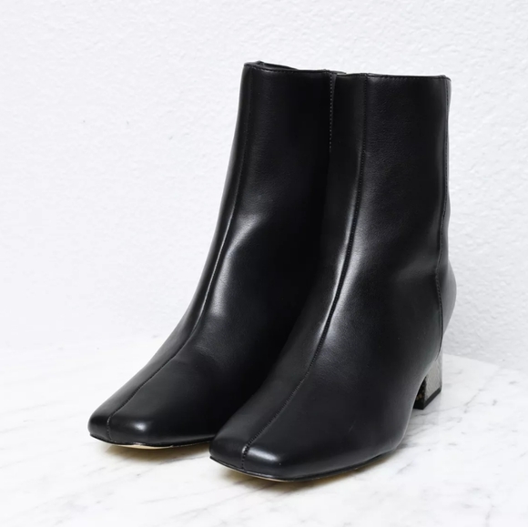 French ConnectionWomen's Tess Zip Back Zipper Boots, Size 8. New with box.  - - Picture 13 of 14